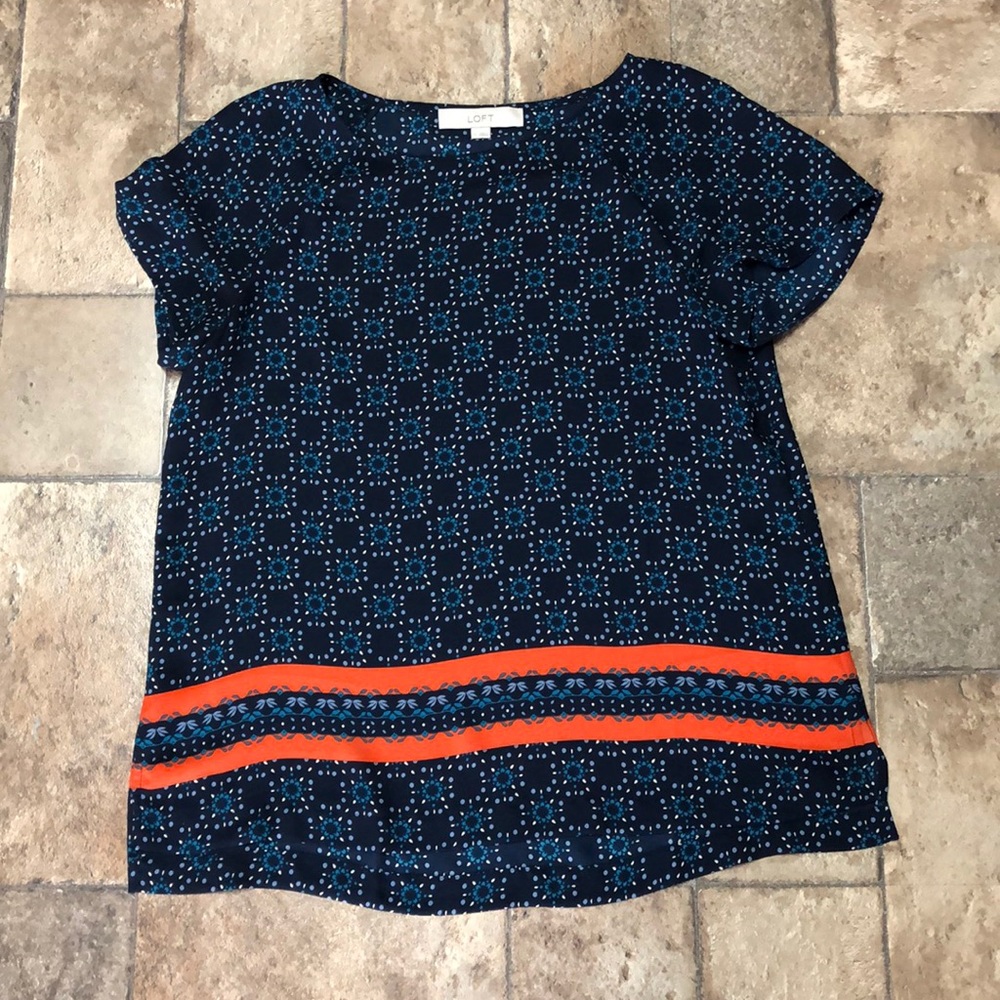 Cute Flowy Loft Top